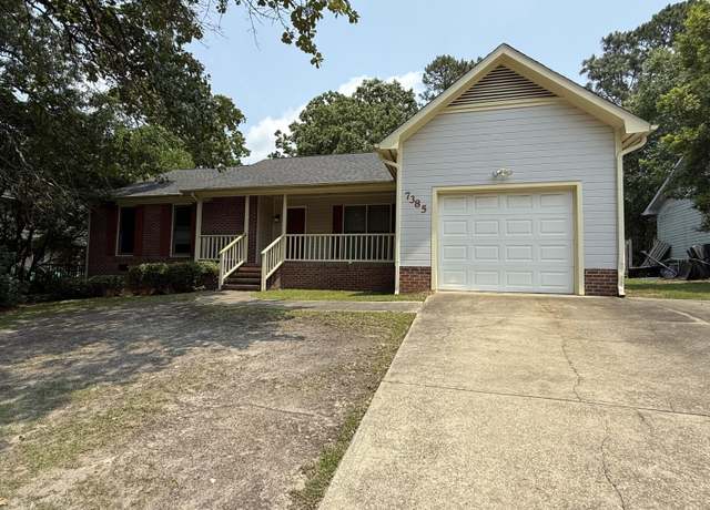 Property at 7385 Beaver Run Dr, Fayetteville, NC 28314, 3 beds, 2 baths