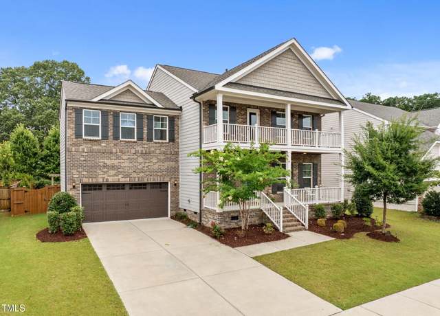 Property at 233 Oakmere Dr, Cary, NC 27513, 5 beds, 4 baths