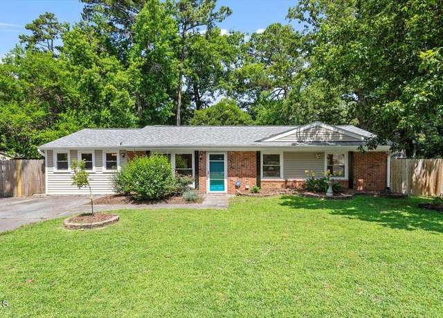 Property at 3216 Idlewood Village Dr, Raleigh, NC 27610, 3 beds, 1.5 baths