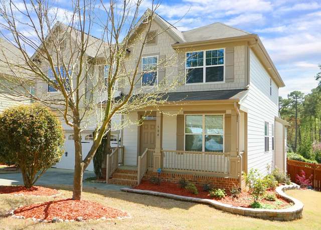Property at 504 Prince Dr, Holly Springs, NC 27540, 4 beds, 3.5 baths