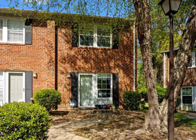 Property at 115 Coleridge Ct, Carrboro, NC 27510, 2 beds, 2.5 baths