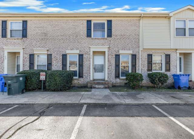 Property at 424 Cumbrian Ct, Fayetteville, NC 28314, 3 beds, 2 baths