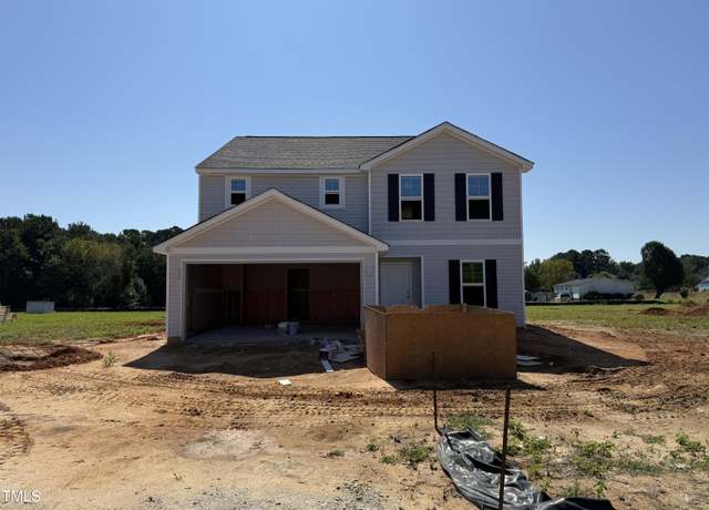 Property at 142 Boston River Dr, Dunn, NC 28334, 4 beds, 2.5 baths