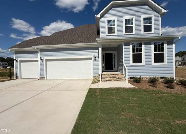 Property at 33 Celtic Ln, Lillington, NC 27546, 3 beds, 2.5 baths