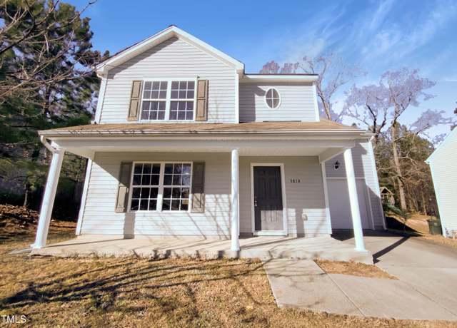 Property at 3810 Chehaw Dr, Raleigh, NC 27610, 3 beds, 2.5 baths