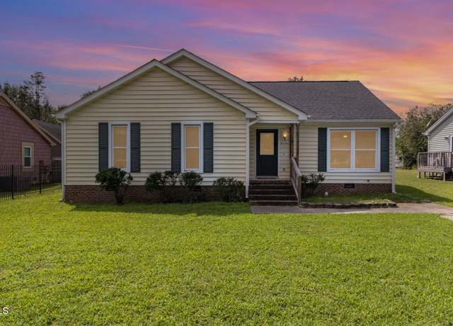 Property at 2316 Carthage Cir, Raleigh, NC 27604, 3 beds, 2 baths