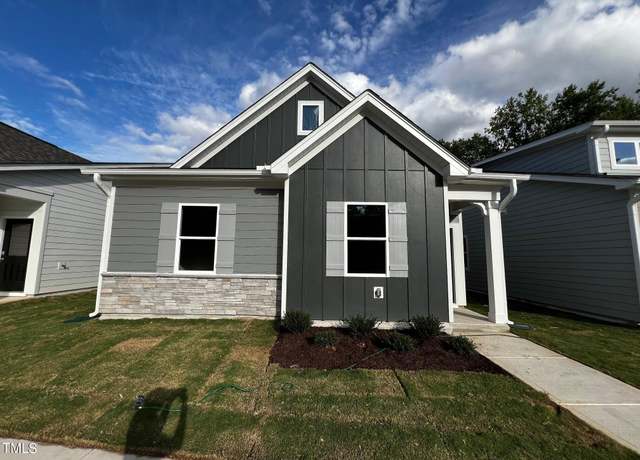 Property at 804 Dorset Stream Dr, Fuquay Varina, NC 27526, 3 beds, 2 baths