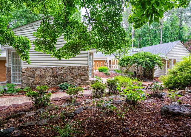 Property at 708 October Woods Rd, Chapel Hill, NC 27516, 3 beds, 3.5 baths