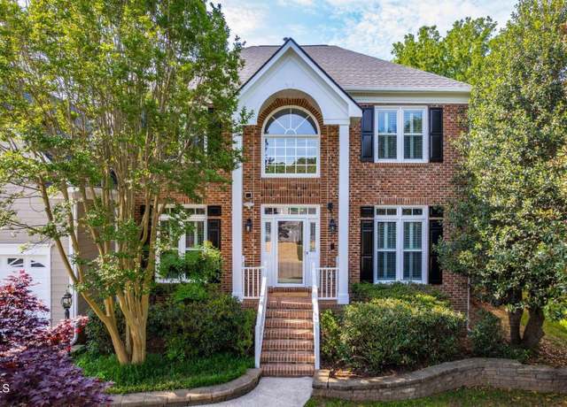 Property at 102 Traviliah Oaks Ln, Cary, NC 27518, 5 beds, 3.5 baths