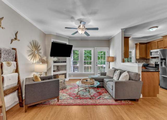 Property at 137 Lanigan Pl, Cary, NC 27513, 3 beds, 3 baths