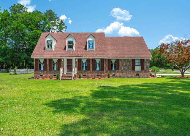 Property at 601 Shelley Dr, Goldsboro, NC 27534, 3 beds, 2.5 baths