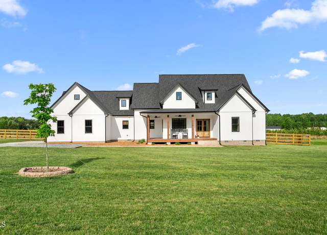 Property at 2775 Eagles Roost Trl, Burlington, NC 27217, 4 beds, 3.5 baths