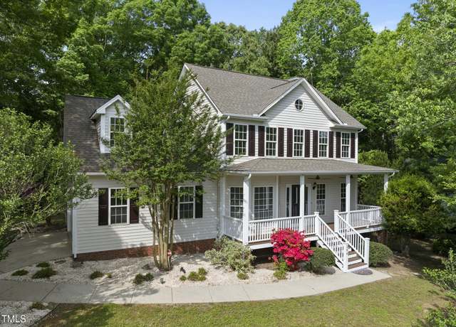 Property at 204 Black Forest Dr, Clayton, NC 27527, 4 beds, 2.5 baths