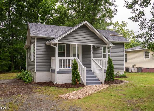 Property at 308 Caswell St, Burlington, NC 27217, 2 beds, 1 bath