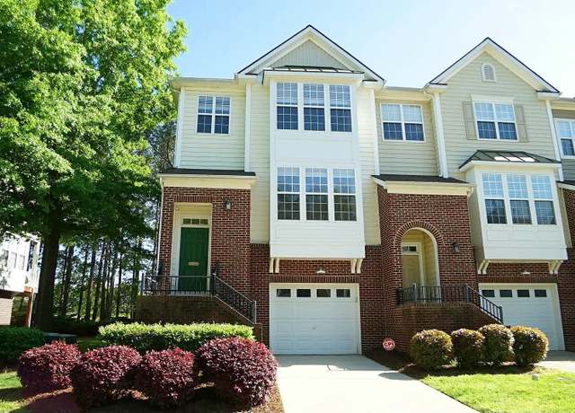 Property at 4517 Pale Moss Dr, Raleigh, NC 27606, 4 beds, 3.5 baths