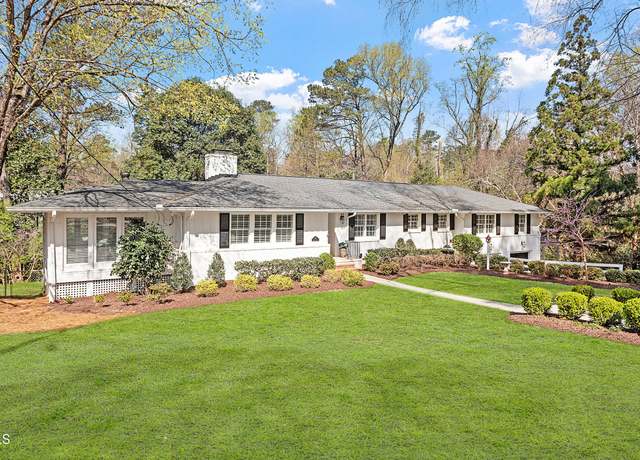Property at 1417 Hathaway Rd, Raleigh, NC 27608, 4 beds, 4.5 baths