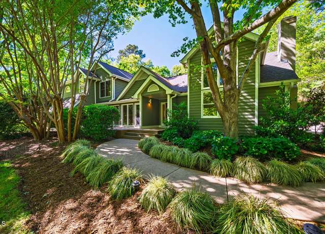Property at 102 Antler Point Rd, Chapel Hill, NC 27516, 3 beds, 2.5 baths