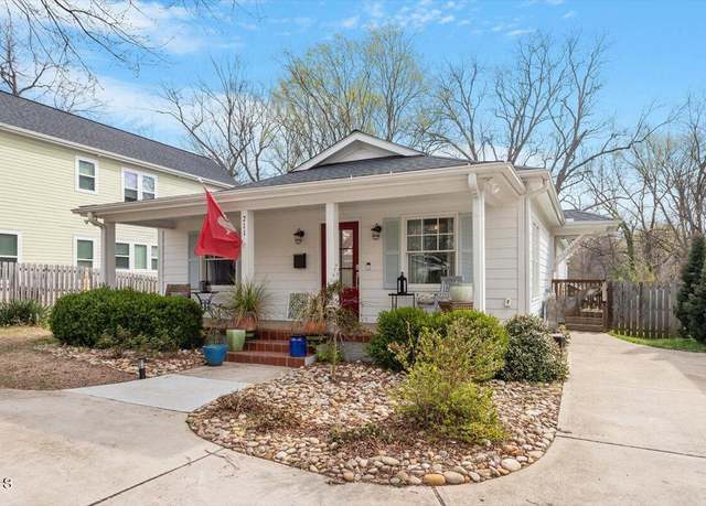 Property at 711 S East Street St, Raleigh, NC 27601, 3 beds, 3.5 baths