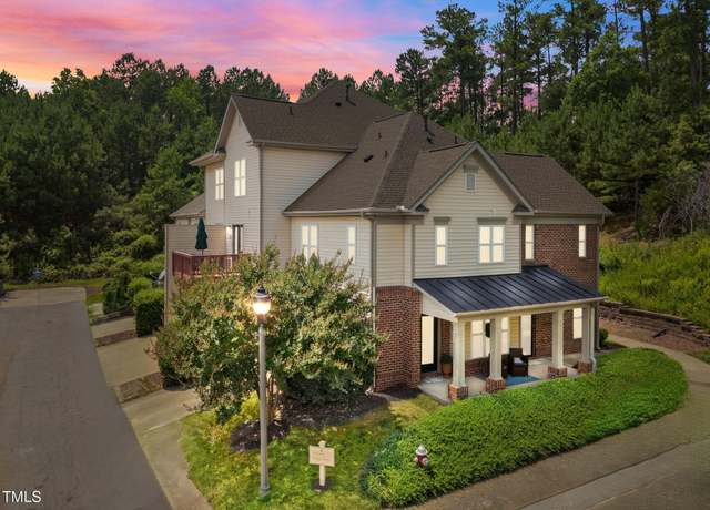 Property at 9908 Jerome Ct, Raleigh, NC 27617, 2 beds, 2.5 baths