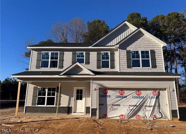 Property at 3811 Hatteras Dr, Fayetteville, NC 28312, 4 beds, 2.5 baths