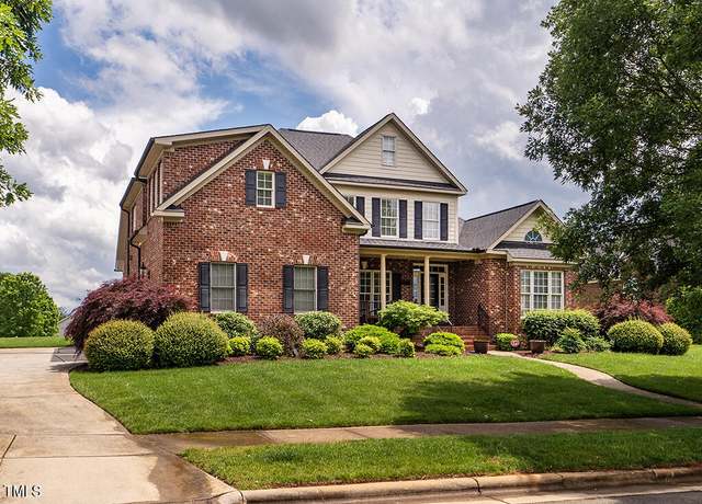 Property at 4266 Aviemore Run, Burlington, NC 27215, 4 beds, 3 baths