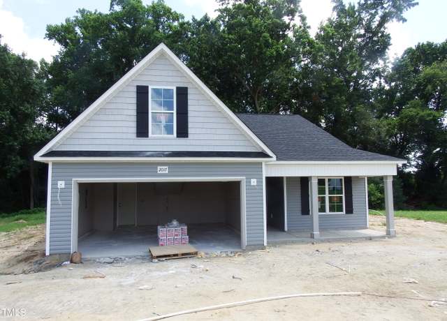 Property at 2017 Black Bear Ct Unit (Lot 4), Hope Mills, NC 28348, 3 beds, 2 baths