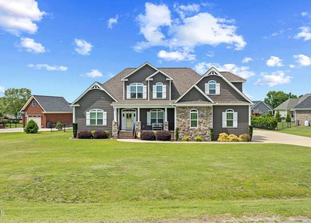Property at 405 Pickens Dr, Goldsboro, NC 27530, 4 beds, 4 baths