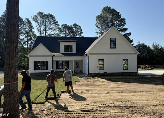 Property at 101 Susan Cir, Goldsboro, NC 27530, 4 beds, 3 baths