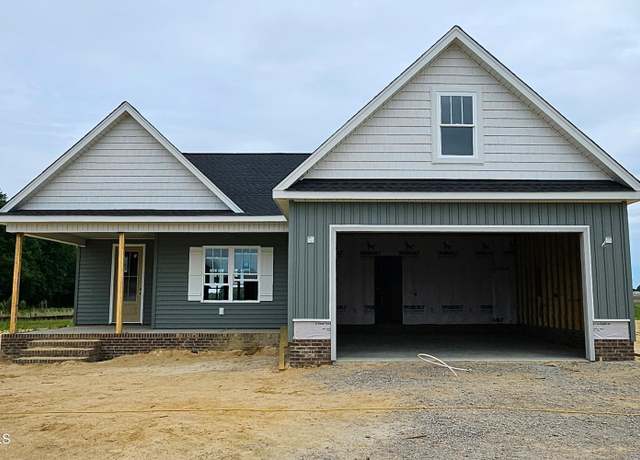 Property at 4518 Fairhaven Dr W, Wilson, NC 27893, 3 beds, 2 baths