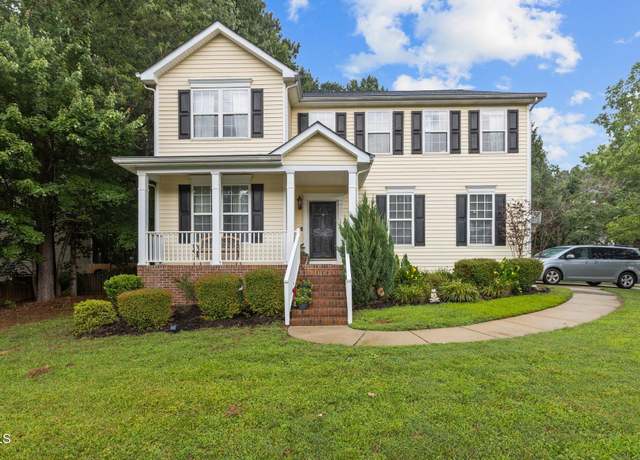 Property at 136 Garden Retreat Dr, Garner, NC 27529, 4 beds, 2.5 baths