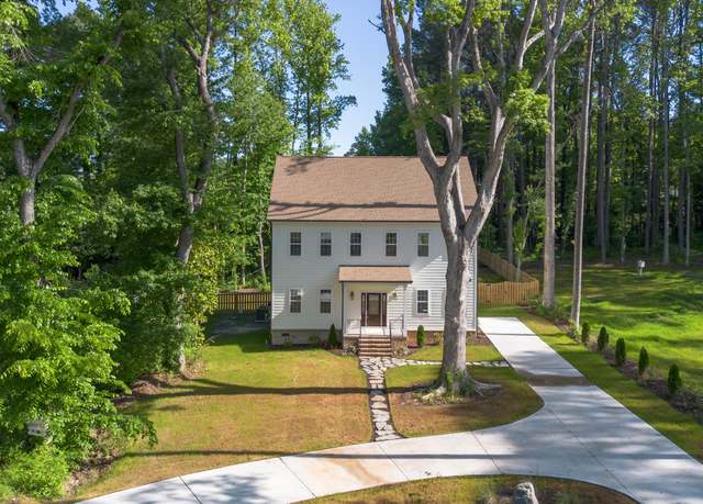 Property at 612 Lakeview Dr, Raleigh, NC 27603, 3 beds, 3.5 baths