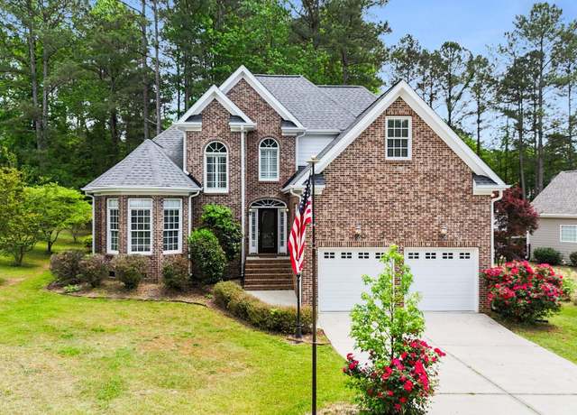 Property at 7405 Pine Summit Dr, Fuquay Varina, NC 27526, 3 beds, 2.5 baths