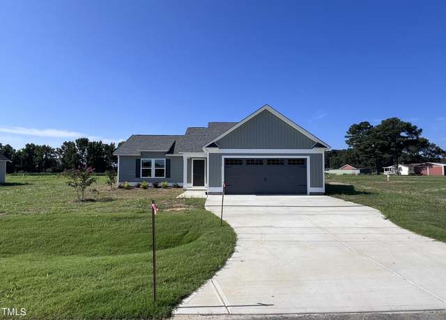 Property at 98 Lotus Ave, Smithfield, NC 27577, 3 beds, 2 baths