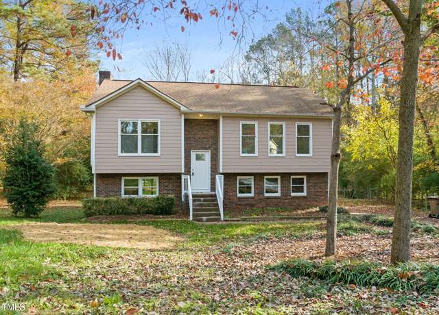 Property at 108 N Woodshed Ct, Cary, NC 27513, 3 beds, 2.5 baths