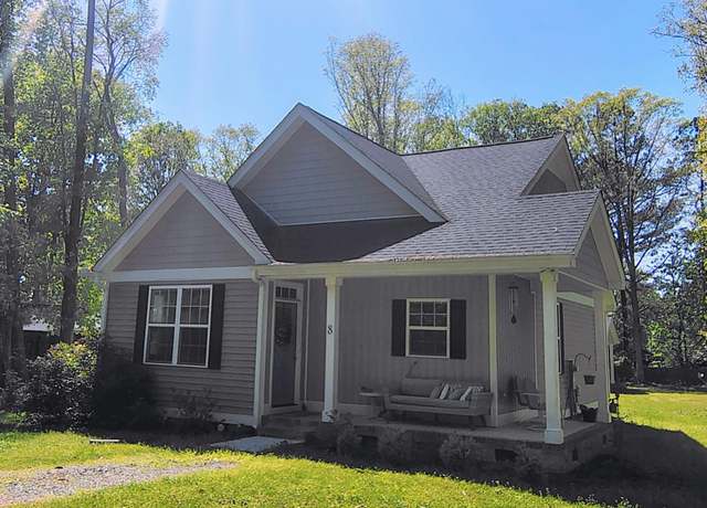 Property at 8 Elaine Cir, Durham, NC 27703, 2 beds, 2 baths