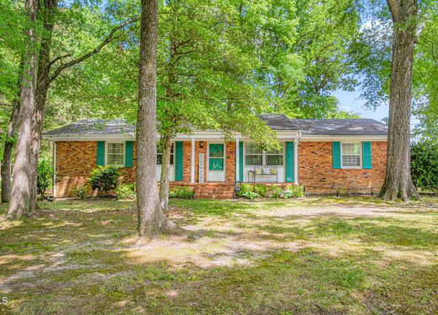 Property at 1703 Keogh St, Burlington, NC 27215, 3 beds, 2 baths