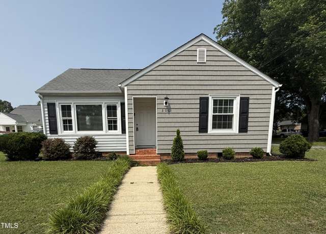 Property at 306 W Canary St, Dunn, NC 28334, 2 beds, 1.5 baths