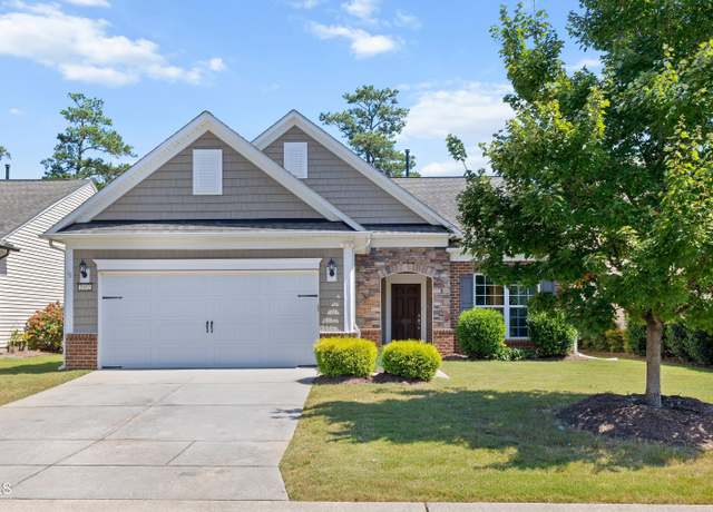 Property at 2552 Kinglass Dr, Fuquay Varina, NC 27526, 3 beds, 2 baths