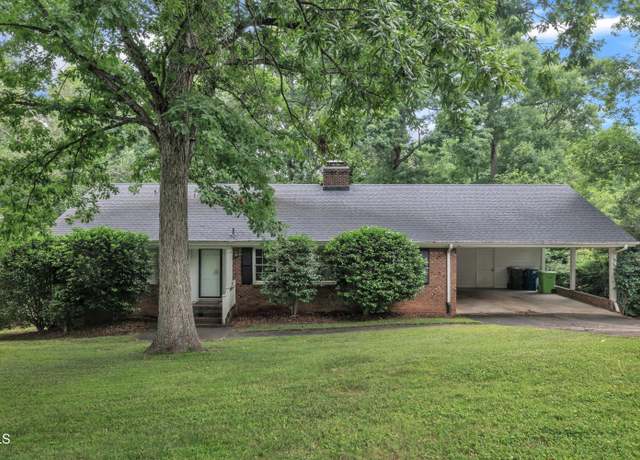 Property at 3304 Redbud Ln, Raleigh, NC 27607, 3 beds, 2 baths