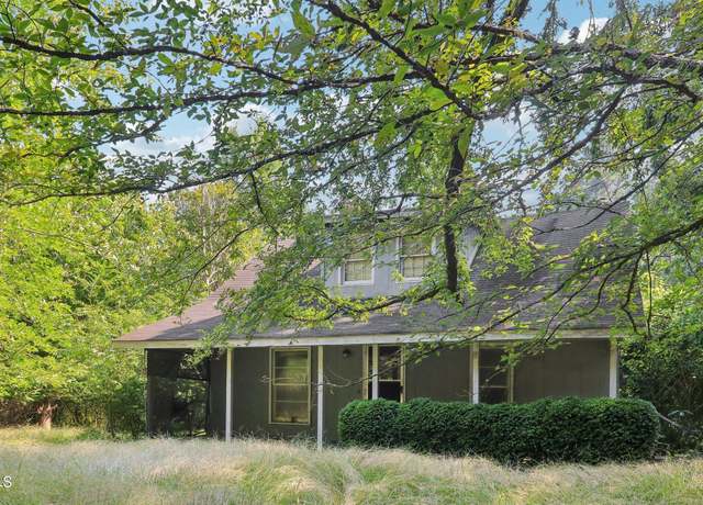 Property at 260 S Rocky River Rd, Moncure, NC 27559, 2 beds, 1 bath