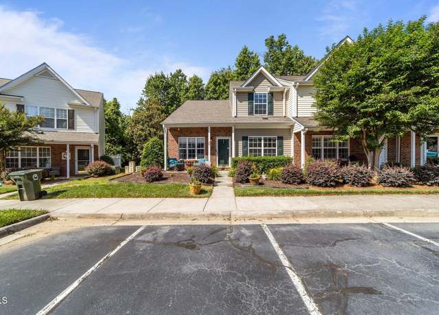 Property at 34 Tannenbaum Cir, Greensboro, NC 27410, 3 beds, 2.5 baths