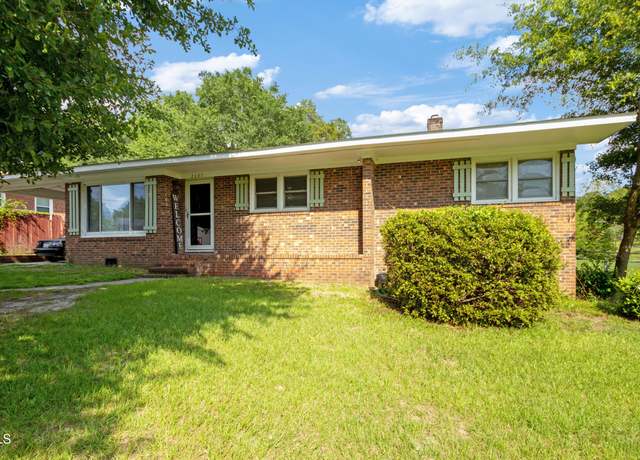 Property at 2037 Mango Cir, Fayetteville, NC 28304, 3 beds, 1.5 baths
