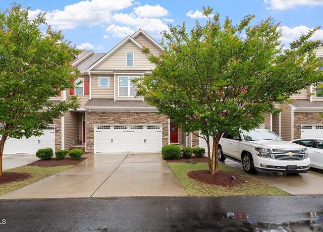 Property at 270 Wembley Dr, Clayton, NC 27527, 3 beds, 2.5 baths