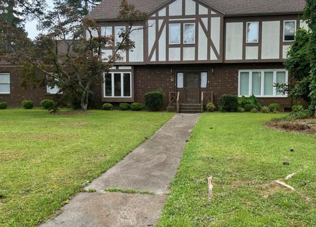 Property at 1800 Windsor Rd, Kinston, NC 28504, 4 beds, 2.5 baths