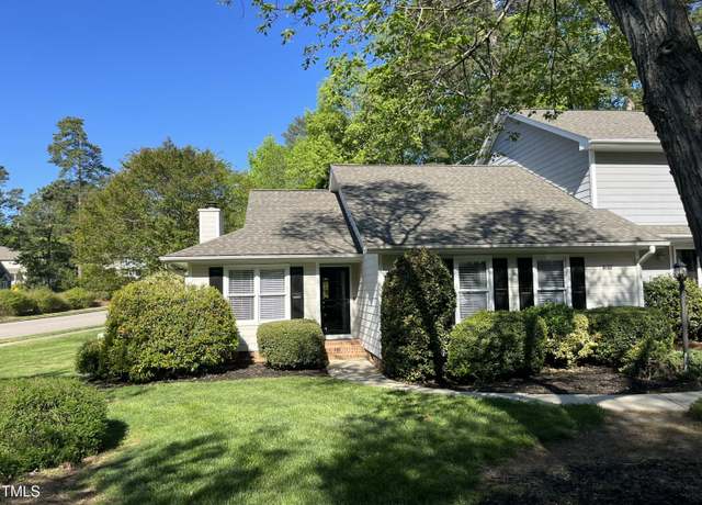 Property at 1511 Woodcroft Dr. Dr, Raleigh, NC 27609, 3 beds, 2 baths