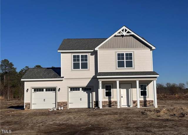 Property at 4736 Mastercraft Ct, Wade, NC 28395, 4 beds, 2.5 baths