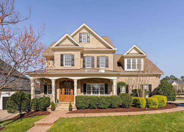 Property at 321 Weycroft Grant Dr, Cary, NC 27519, 5 beds, 4.5 baths