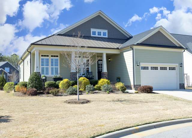 Property at 208 Evanview Ct, Apex, NC 27523, 4 beds, 3 baths