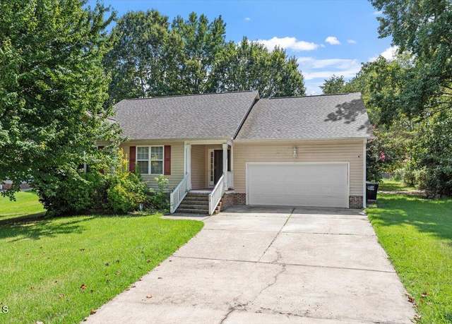 Property at 212 Webfoot Dr, Garner, NC 27529, 3 beds, 2 baths