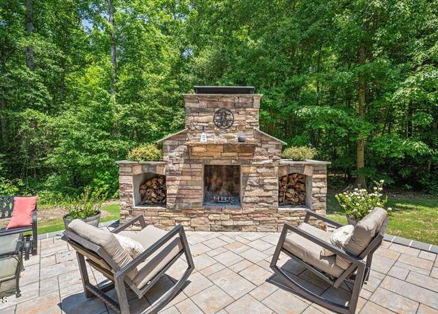 Property at 110 Lexington Ave, Zebulon, NC 27597, 4 beds, 3.5 baths